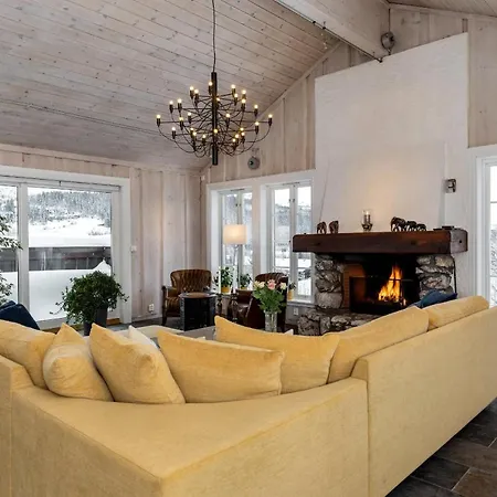 Holiday home Spacious And Exclusive For Rent In *