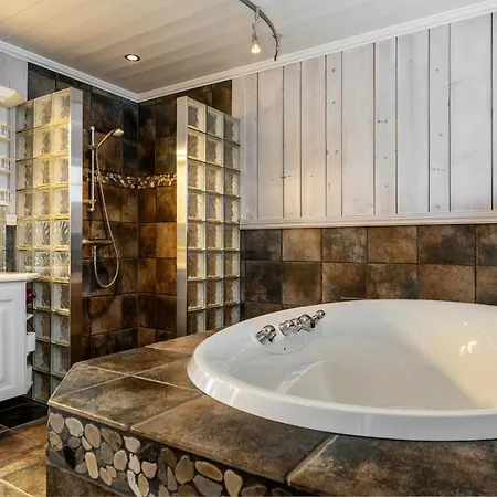 Spacious And Exclusive For Rent In *